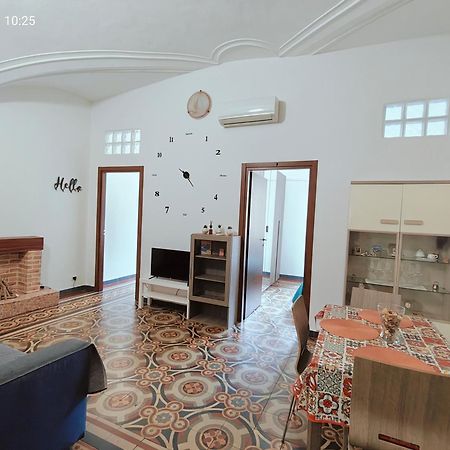 Giulio'S Apartment Aeroporto di Catania Fontana Rossa Esterno foto